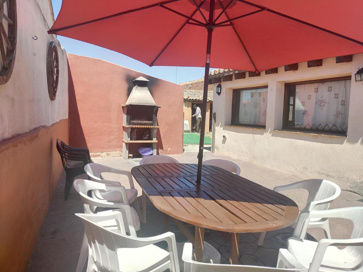 La Casa del Abuelo Simón Casa de hóspedes Fuente el Sauz Exterior foto