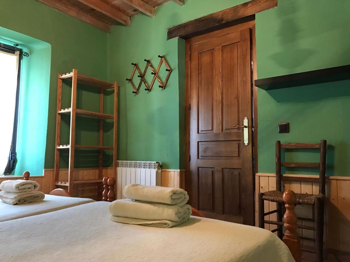 La Casa del Abuelo Simón Casa de hóspedes Fuente el Sauz Exterior foto